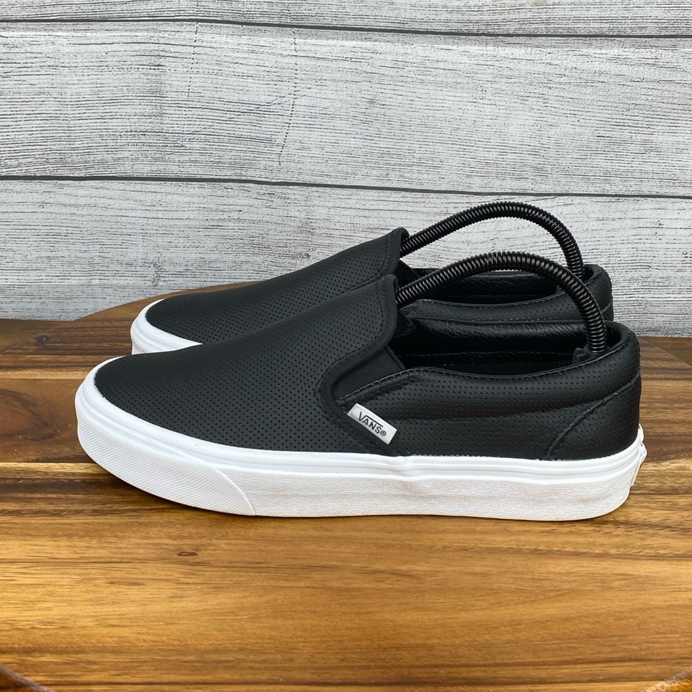 Vans Classic Slip On Black Perforated Leather Sneakers Women’s Shoe Size 9